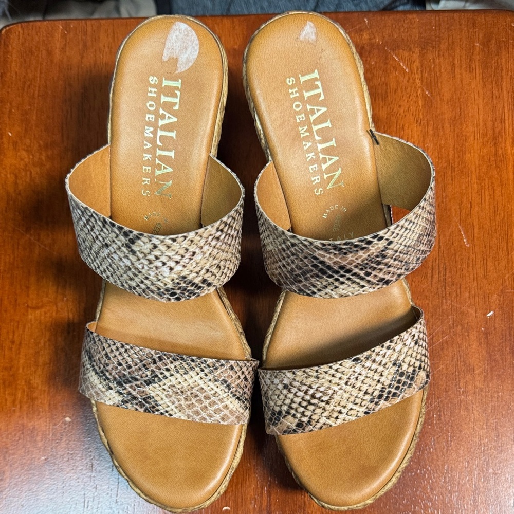 Italian Shoemakers Snakeskin Pattern Sandals - Tan